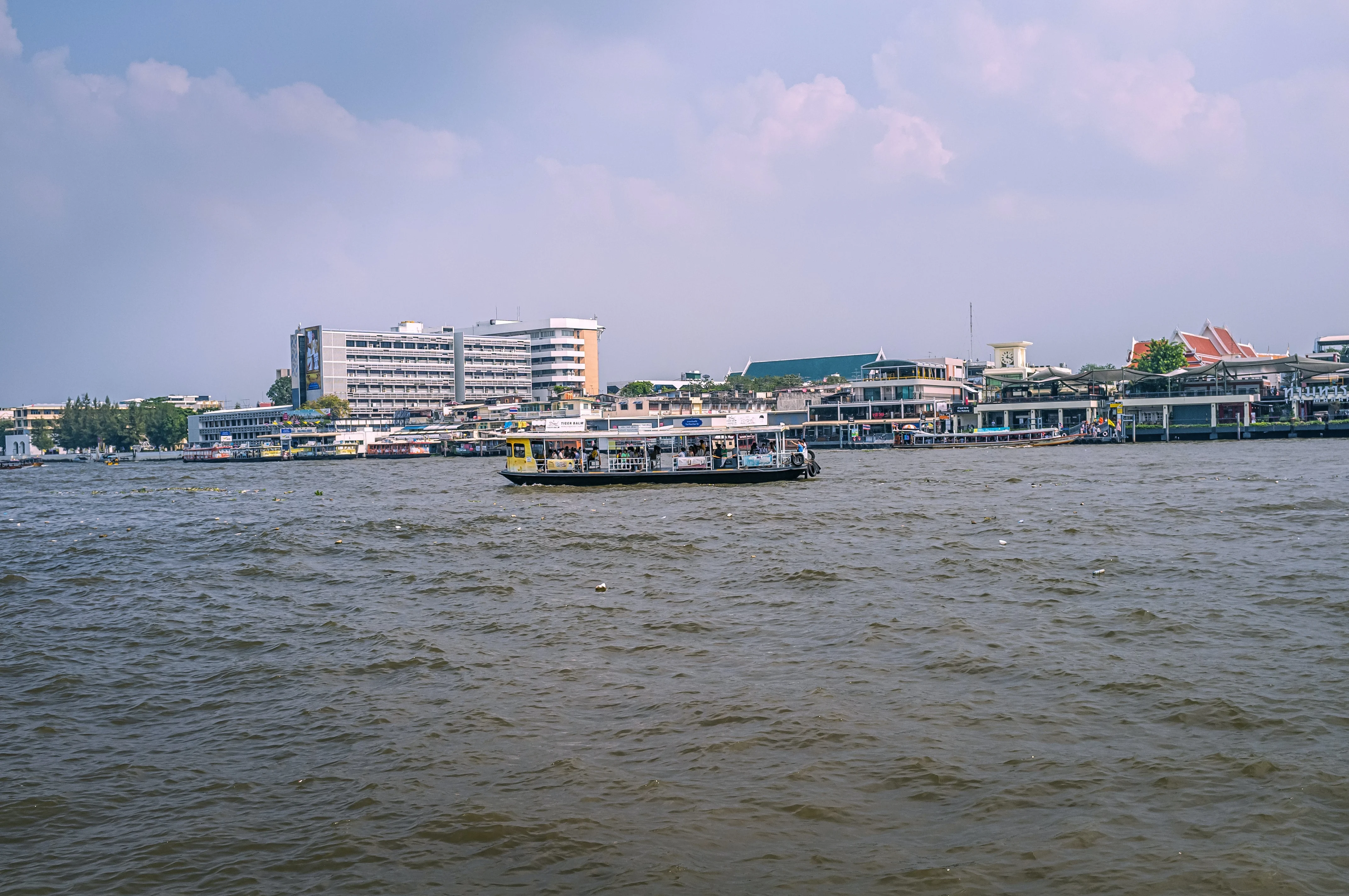 ปภ.เตือน กทม.รับมวลน้ำแม่น้ำเจ้าพระยา วันที่ 23-30 ต.ค.นี้