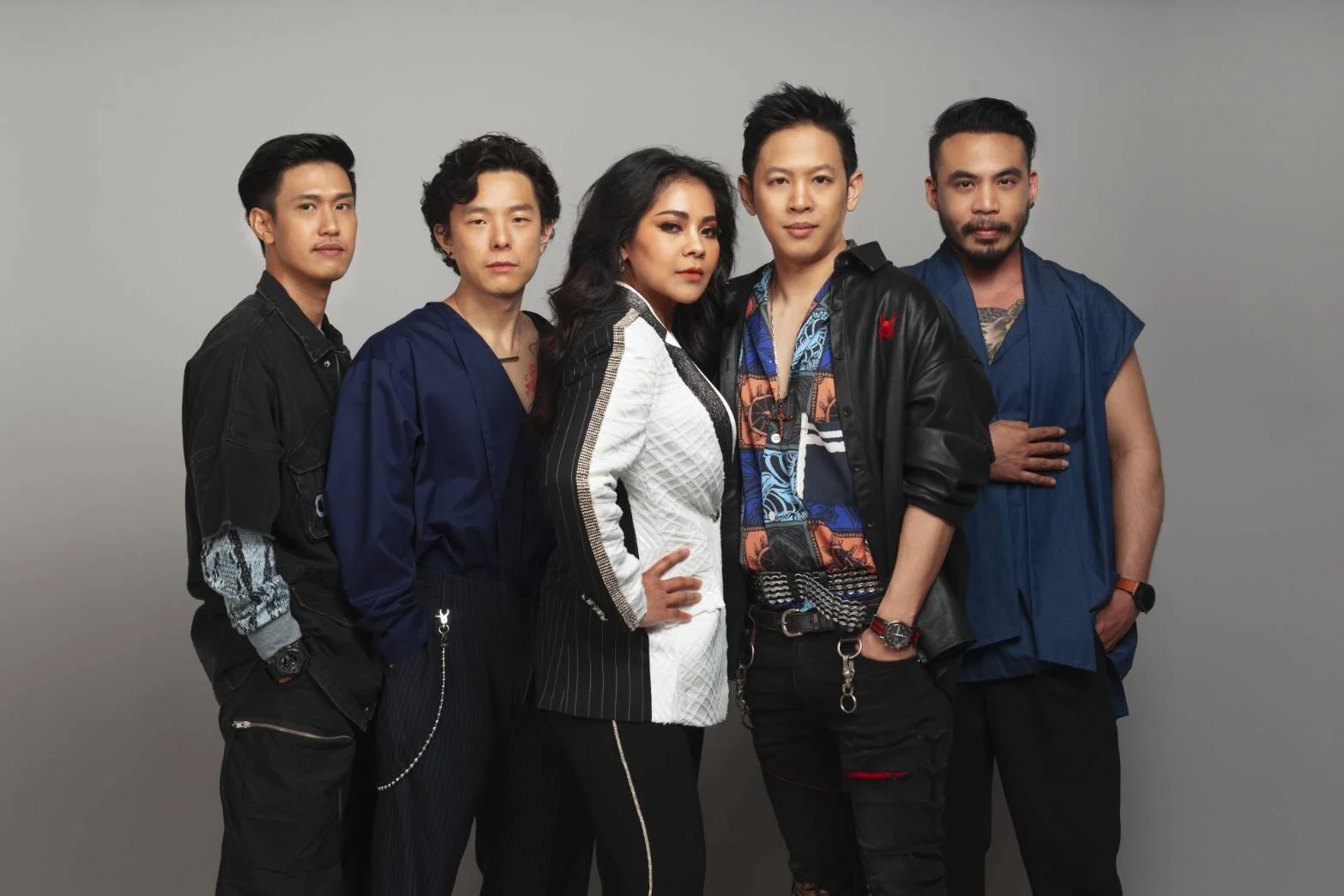 เพลง ดึงดัน