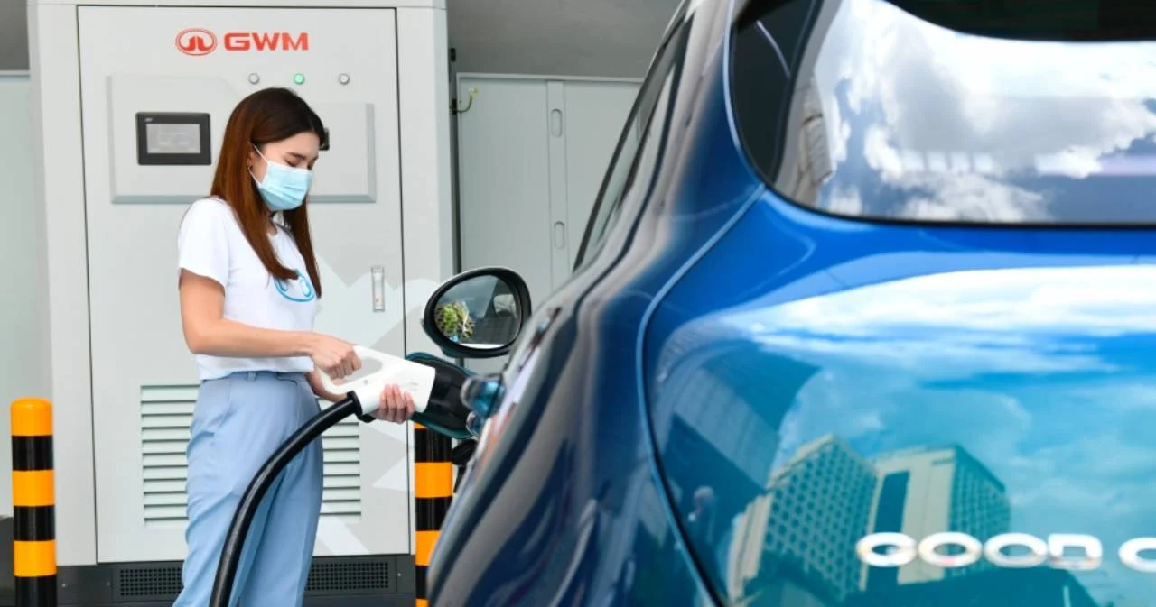 ครม.นัดแรกปี 65 เลื่อนเคาะลดภาษี EV แพ็กเกจจูงใจซื้อรถยนต์ไฟฟ้า