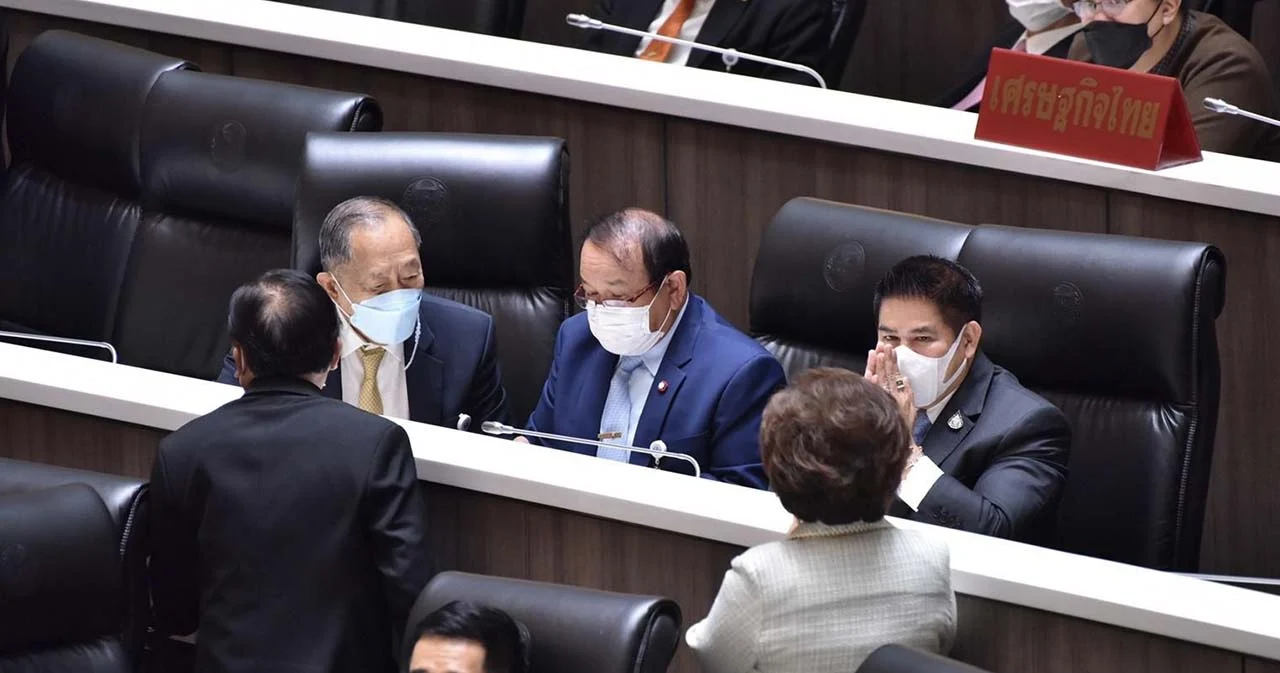 พรรคเศรษฐกิจไทย เริ่มขยับ คาดสัปดาห์หน้า ‘ธรรมนัส’ แถลงแจงทิศทางการทำงาน