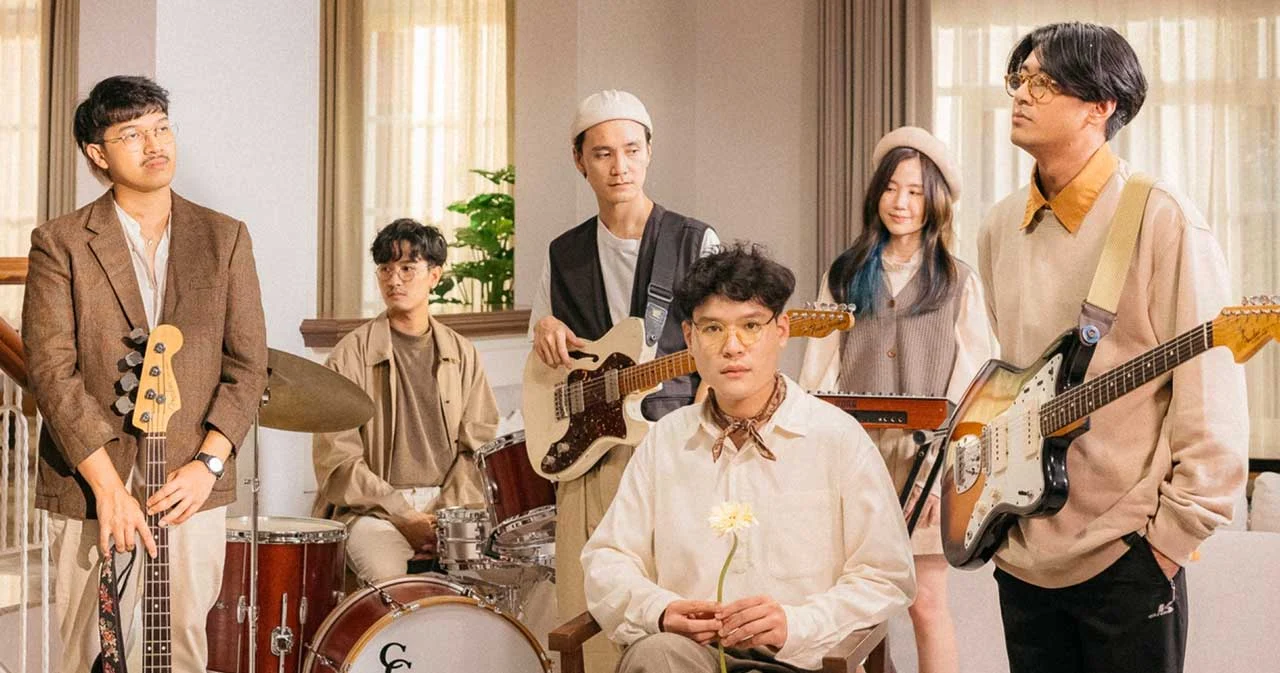 ‘ช่อดอกไม้’ เพลงใหม่จากวง ‘loserpop’ ความสัมพันธ์ครั้งเก่าที่หลงเหลือเพียงสิ่งของแทนใจ