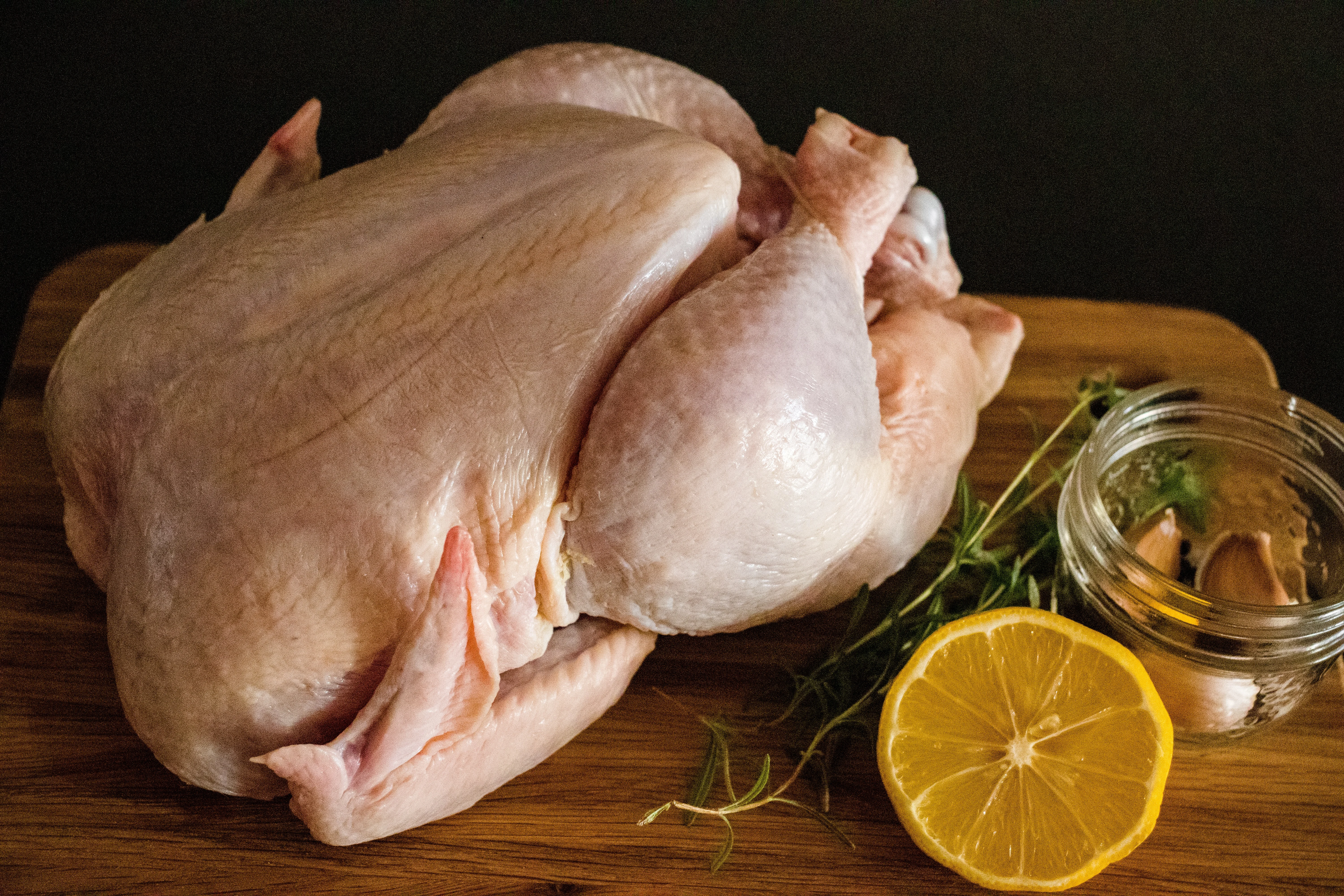 ซาอุฯ ไฟเขียวนำเข้าไก่ไทยจาก 11 โรงงานที่ตรวจผ่านแล้ว มีผลทันที
