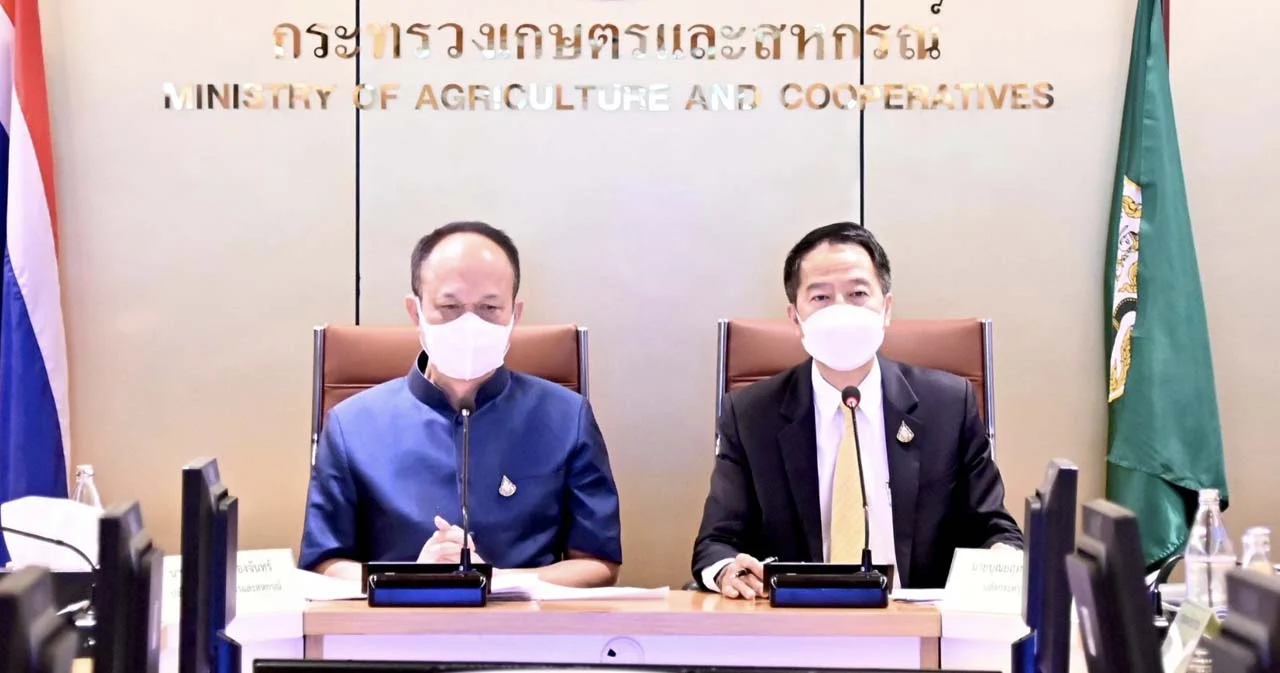 ก.เกษตรฯ จับมือ ก.พาณิชย์  หาปุ๋ยราคาถูก-เตรียมผลไม้ส่งจีน ชะลอสัดส่วนนำเข้าอาหารสัตว์