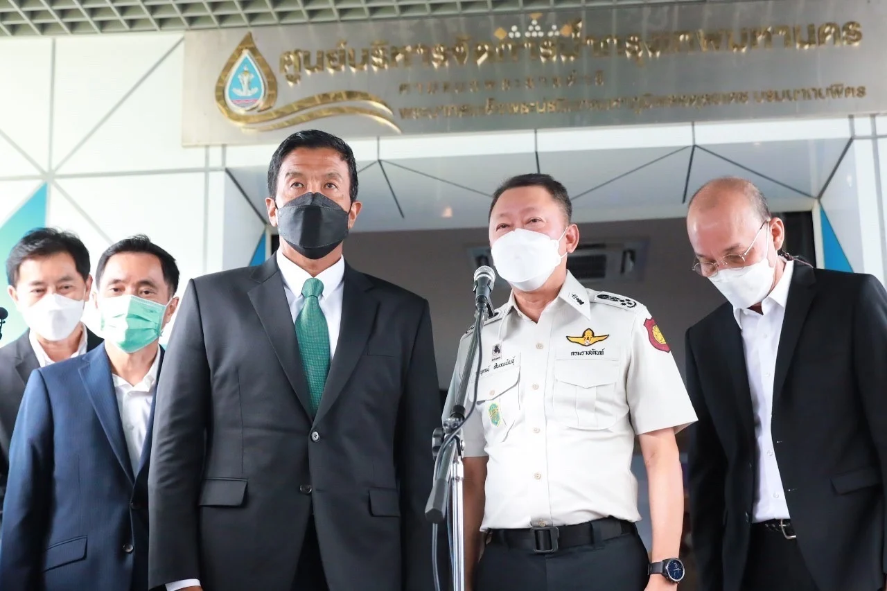 ‘ชัชชาติ’ เคาะจ้างผู้ต้องขังลอกท่อทั่วกรุง เริ่ม 1 ก.ค.นี้ ตั้งเป้า 4 เดือนขุดลอก 400 กม.
