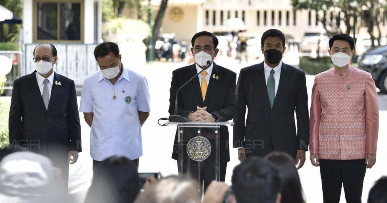 นายกฯ – ผู้ว่าฯ กทม. แถลงร่วมหลังประชุม ศบค. ระบุพร้อมทำงานร่วมกัน