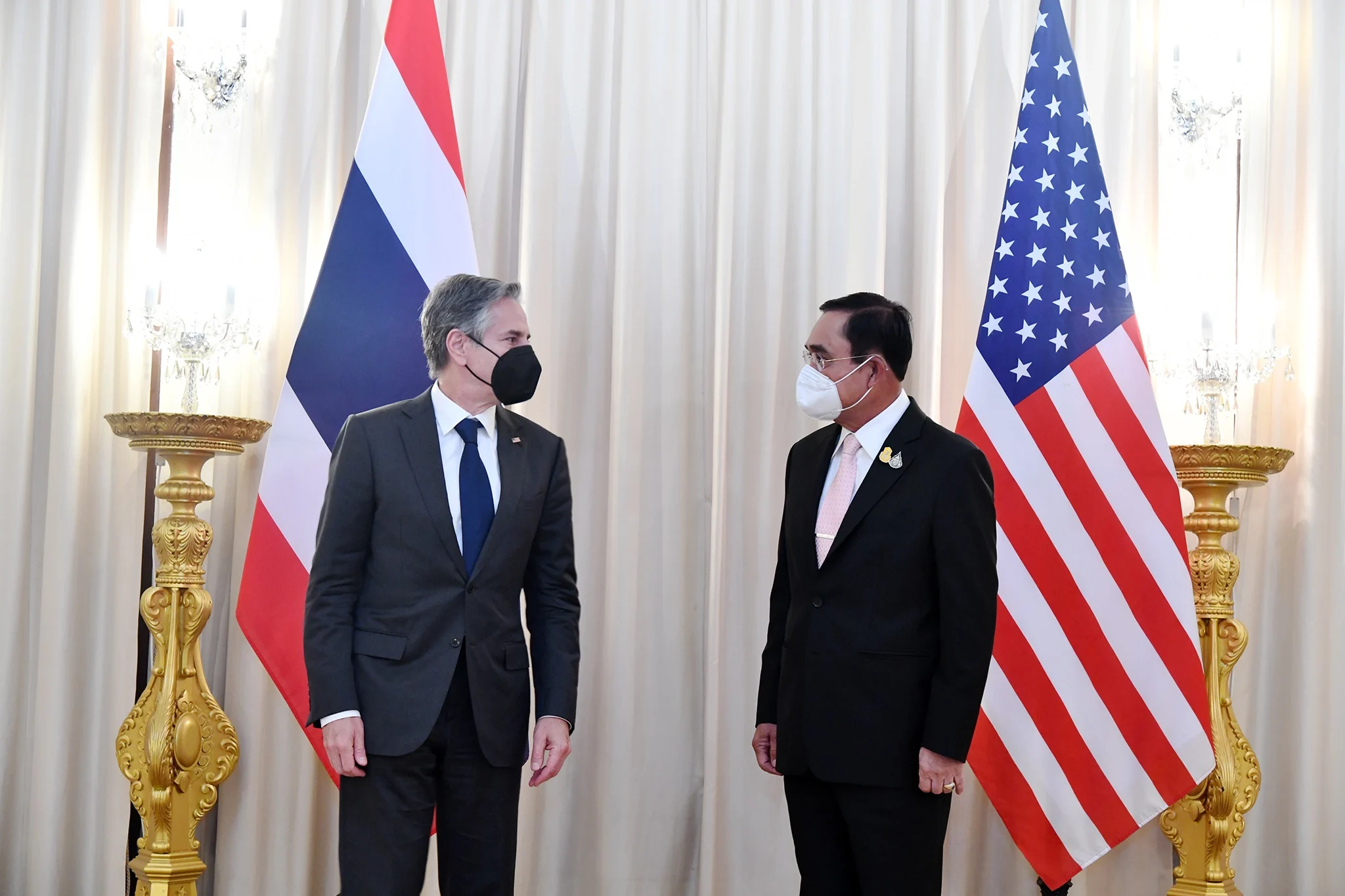 สหรัฐฯ จัดอันดับค้ามนุษย์ไทยดีขึ้น หลุดจาก ‘กลุ่ม 2 ที่ต้องจับตามอง’ แต่ยังไม่ได้มาตรฐานในหลายส่วน