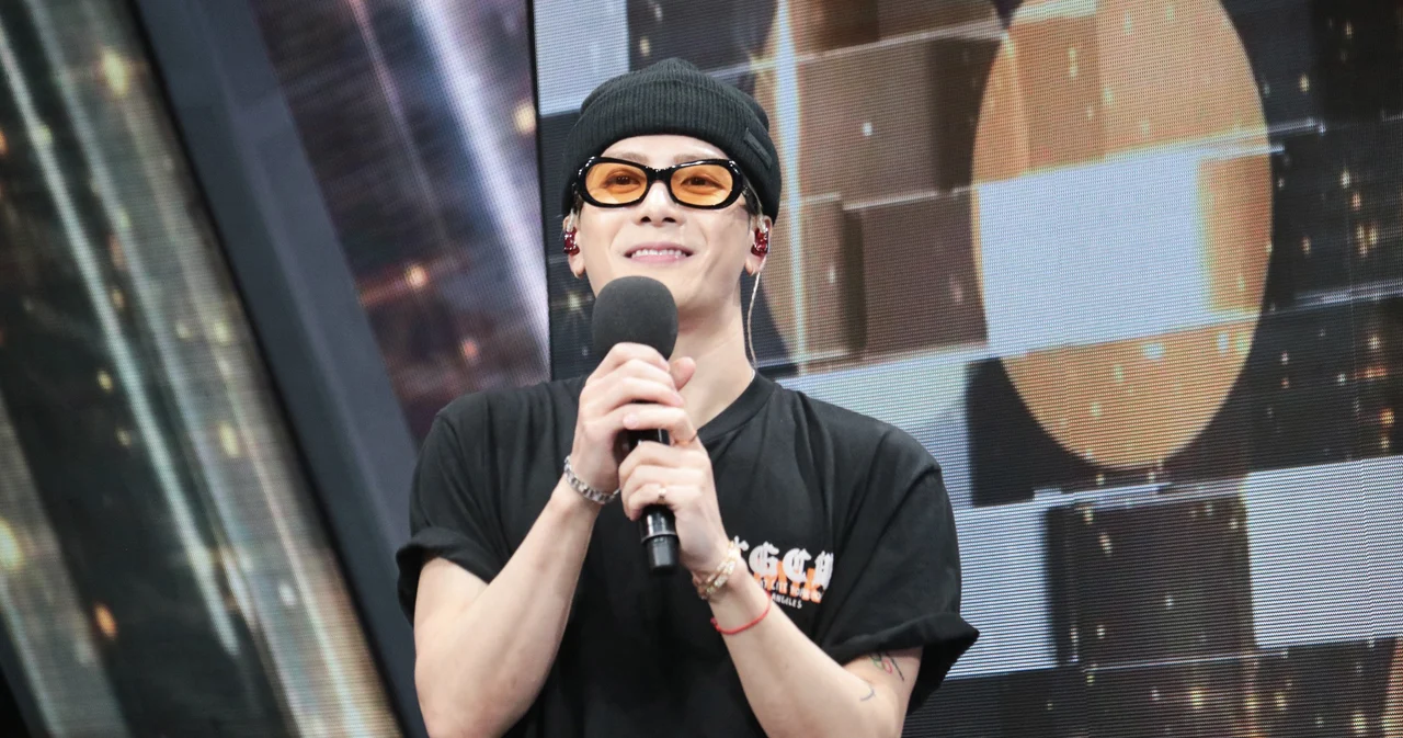 ‘แจ็คสัน หวัง’ เซอร์ไพรส์รายการ ‘ร้องข้ามกำแพง’ ฟีทเจอริ่ง ‘มิลลิ’ 