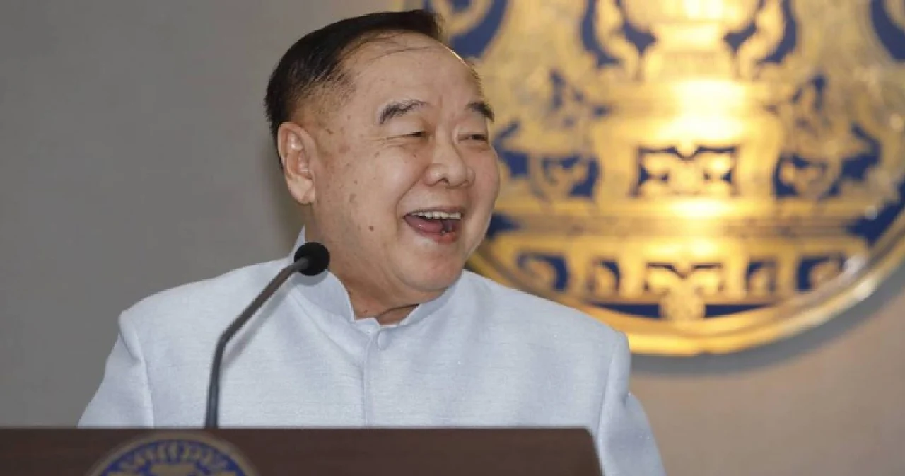 พปชร. เตรียมจัดปราศรัยใหญ่ ประวิตร แย้มจะขออวดผลงาน 8 ปี ชวนจับตา เซอร์ไพรส์ใหญ่