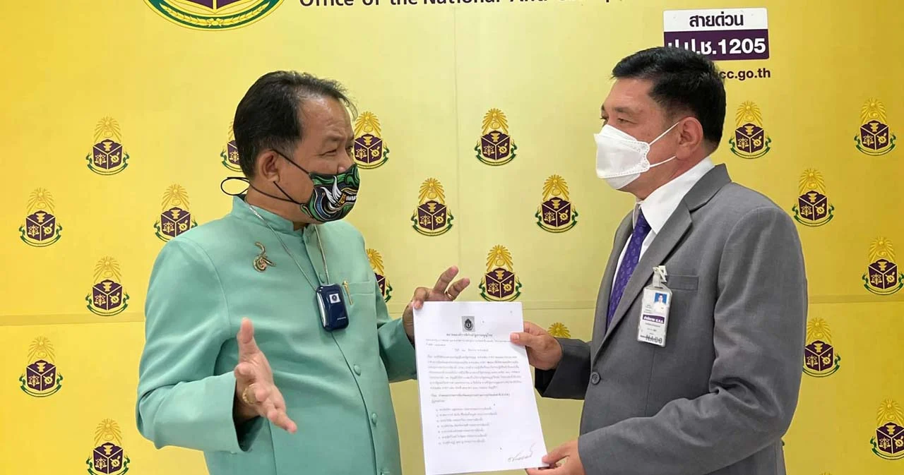 ‘ศรีสุวรรณ’ ร้องปปช.เอาผิด 7 กกต. ละเว้นฯ-ผิดจริยธรรมร้ายแรง ปัดตกคำร้องอายุนายกฯ 8  ปีให้ศาลรธน.