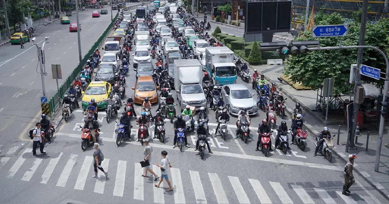 กฎหมายจราจรใหม่ ตร. ย้ำ 3 เดือนแรก จะยังปรับตามอัตราเดิมก่อน เน้นประชาสัมพันธ์ให้ประชาชนรู้