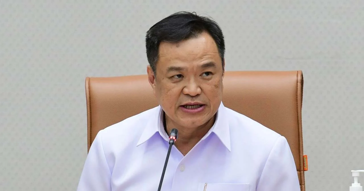 ‘อนุทิน’ นำทีมผู้บริหาร สธ.แถลงเตรียมพร้อมโควิด-19 เข้าสู่โรคติดต่อต้องเฝ้าระวัง 1 ต.ค. 65