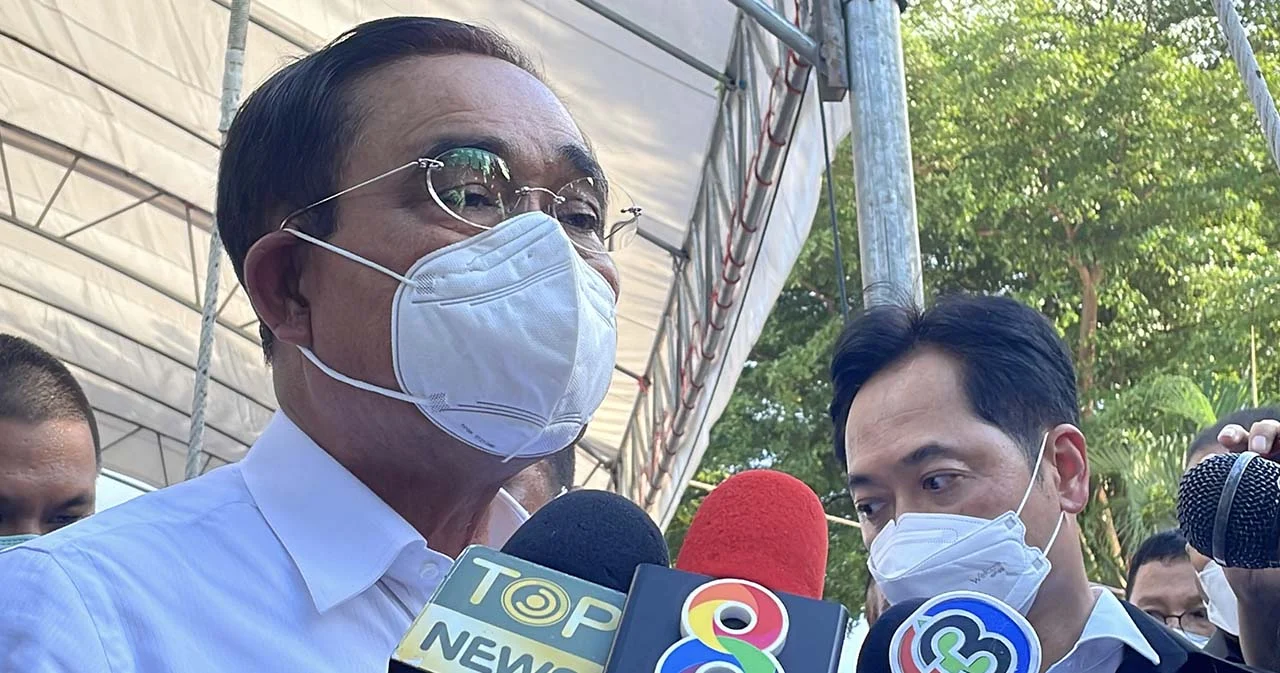 นายกฯ ย้ำแสดงความเสียใจเหตุกราดยิง  เบื้องต้นผู้ก่อเหตุมีปัญหาส่วนตัว  พรุ่งนี้ (7 ต.ค.) บินให้กำลังญาติ