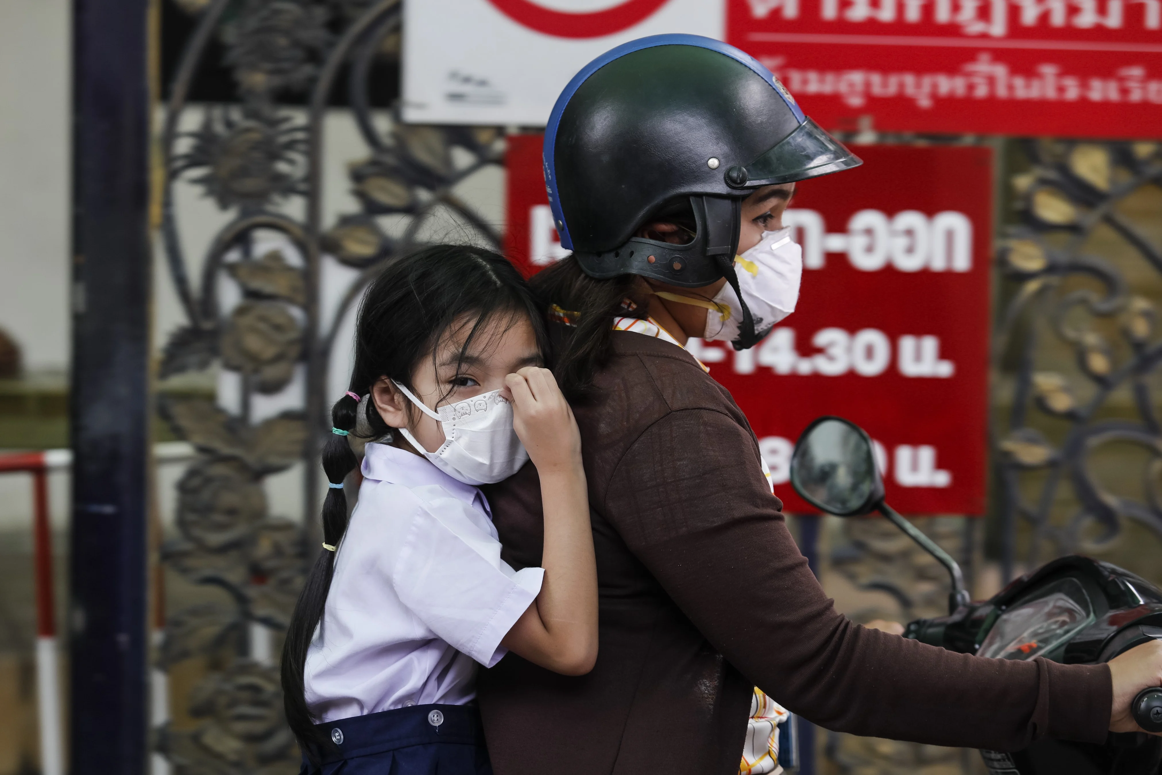 กทม.ฝุ่นตลบ เช้านี้ PM2.5 เกินค่ามาตรฐาน 19 พื้นที่