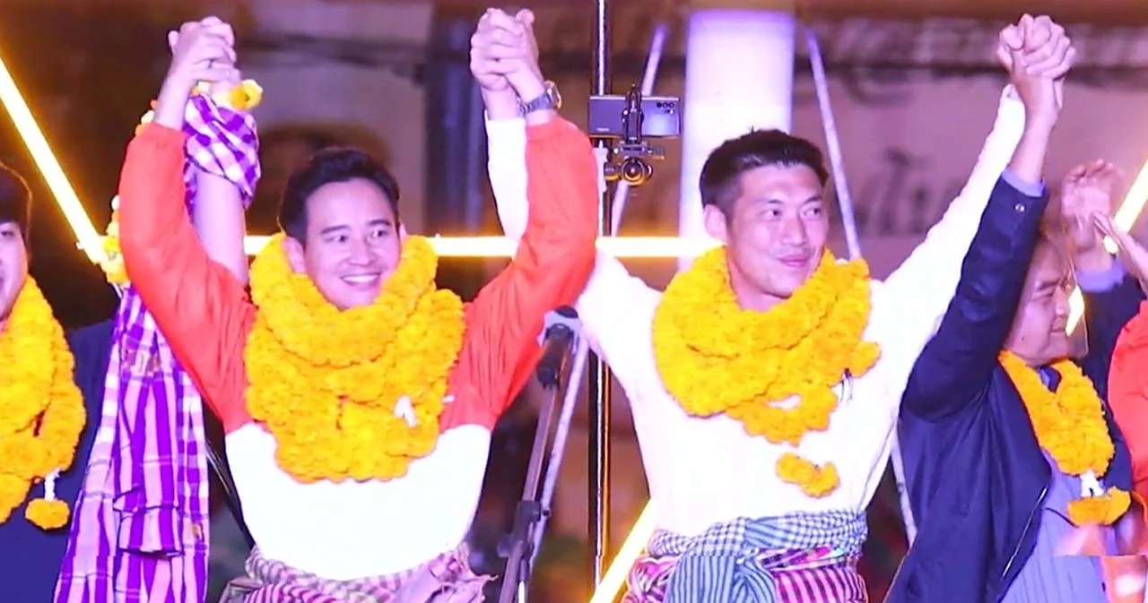 เลือกตั้ง 66 ‘ธนาธร’ ชู ‘พิธา’ จะเป็นนายกฯ ที่ดีที่สุด นักธุรกิจที่สำเร็จ-ฉลาด-กล้าหาญ