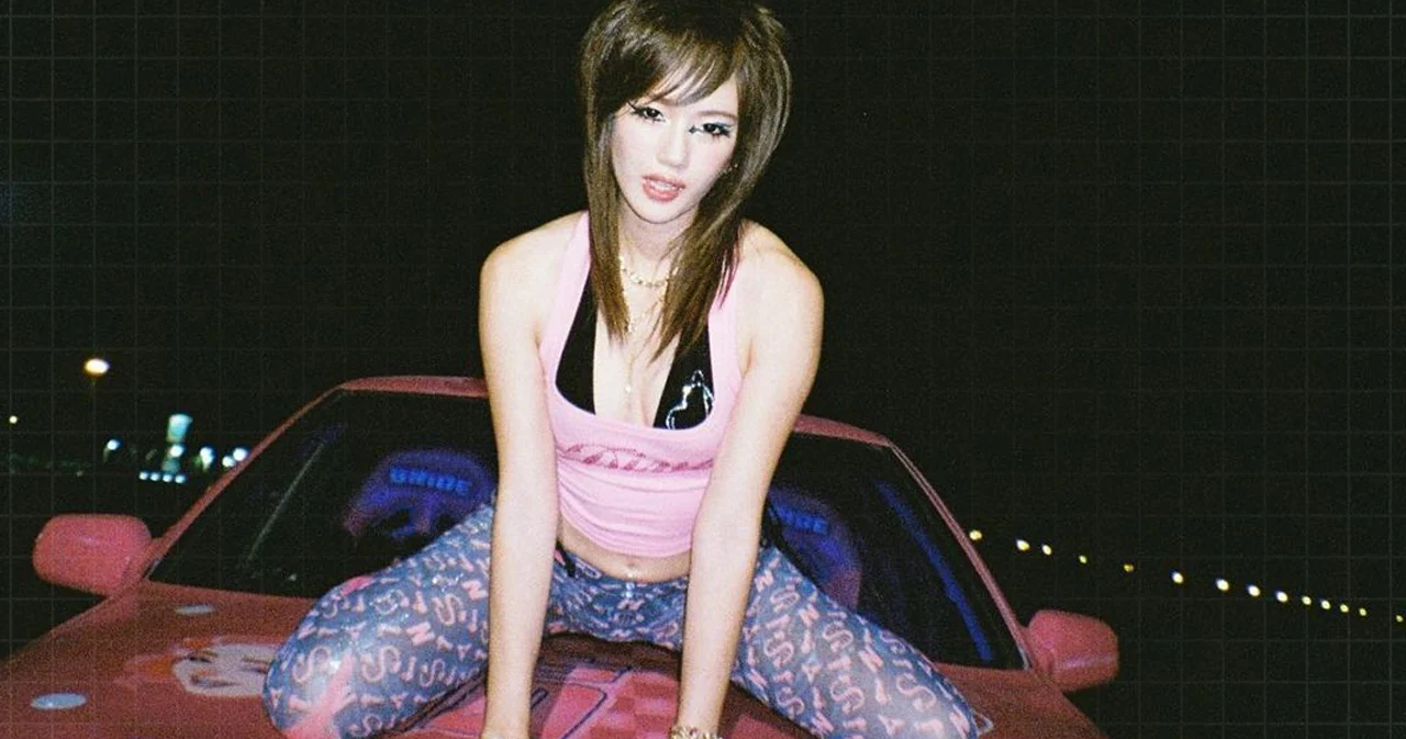 อีกี้มันเป็นสก๊อย แบบท็อปฟอร์ม MV ‘ธาตุทองซาวด์’ มาแรงอันดับ 1