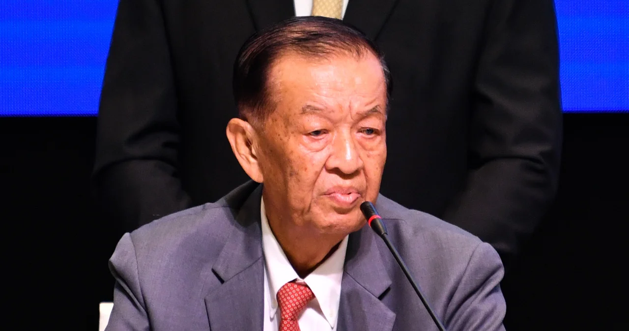 ‘เสรีพิศุทธ์’ หนุน ‘วันนอร์’ นั่งประธานสภาฯ  เจ้าตัว ขอ ‘ก้าวไกล-เพื่อไทย’ เคลียร์กันภายใน