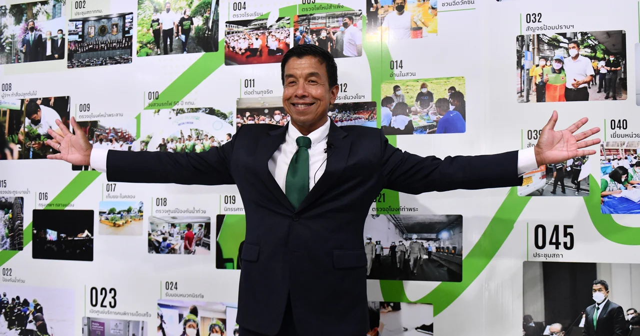 ‘ชัชชาติ’ นำทีมแถลง 365 วัน สู่ 226 นโยบาย ลุยต่อปลุกเศรษฐกิจเมืองให้ดีขึ้น