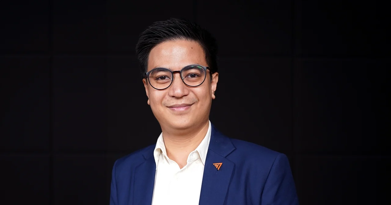 ‘พริษฐ์’ ทวง กกต. เร่งเปิดระเบียบ-ประกาศ ‘คัดเลือก สว.’ ชุดใหม่ ห่วงชุดปัจจุบันรักษาการต่อไม่มีกำหนด