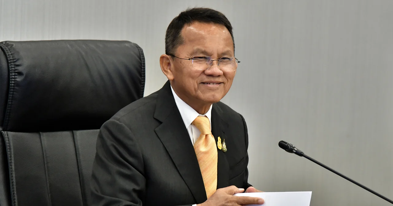 ‘สมศักดิ์’ อุบเคล็ดลับ นั่งรัฐมนตรี 16 สมัย เผยกับ ‘หมอชลน่าน’ รักกัน ชอบกันดี