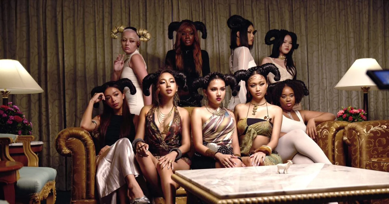 สวยสร้างเรื่อง ‘DREAMGALS’  ปล่อยเอ็มวี ‘SORRY’ เพลงเร่าร้อน จากวลีติดปากคนฮอต “โทษนะ เขามาเอง”
