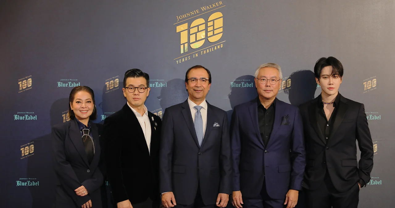จอห์นนี่ วอล์กเกอร์ เฉลิมฉลอง 100 ปีในไทย ที่ไม่เคยหยุดก้าว ชวนดื่มด่ำงานหัตถศิลป์ชิ้นพิเศษเพียงหนึ่งเดียวในโลกภายในงาน THE BLUE BOUTIQUE