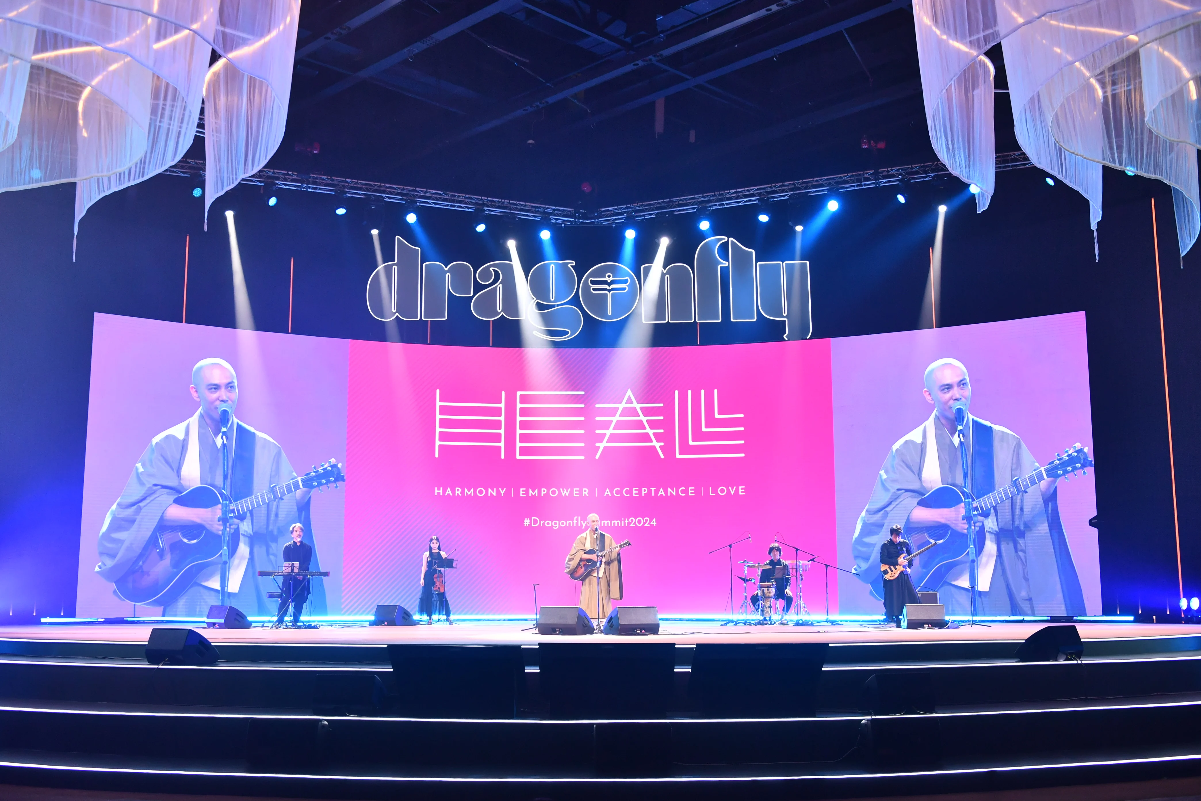 คันโฮ ยาคุชิจิ (Kanho Yakushiji) at DRAGONFLY H.E.A.L Summit 2024