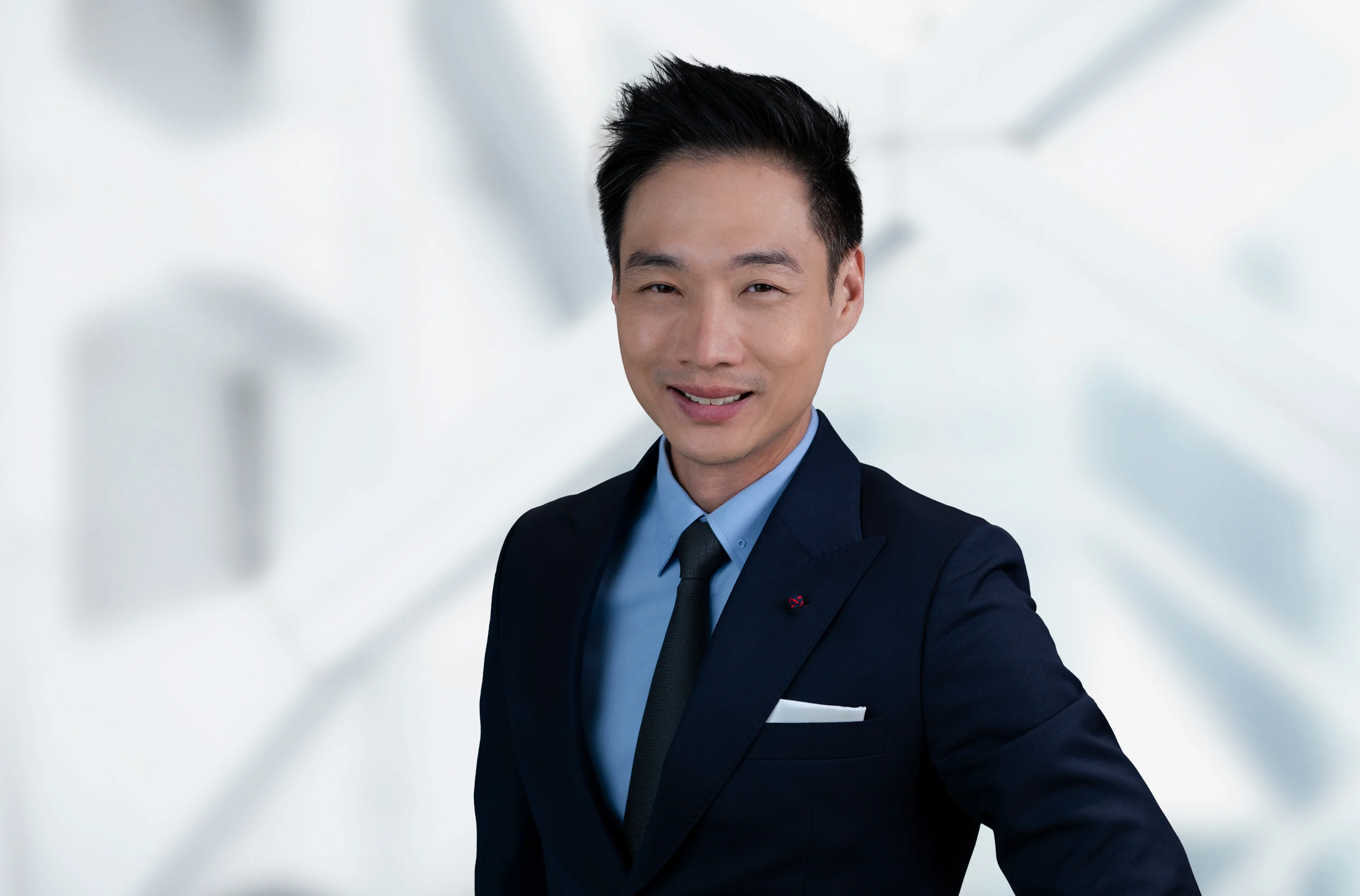 เจมส์ เชียว (James Cheo)