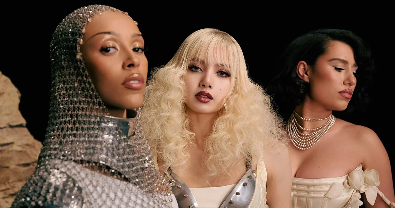 ‘LISA’ ดึง DOJA CAT และ RAYE ร่วมโชว์เสน่ห์ในซิงเกิลใหม่ ‘BORN AGAIN’