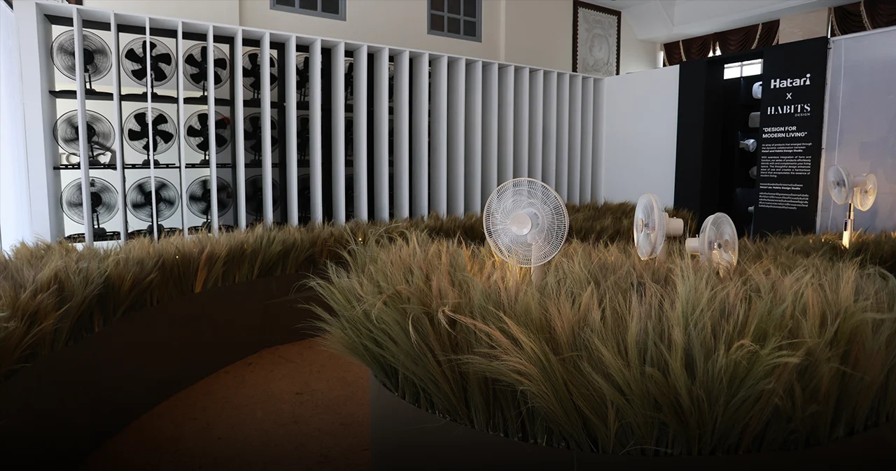 Hatari x Habits Design Studio จัดนิทรรศการอิมเมอร์ซีฟ “500 Cubic Meters of Wind: The Art and Power of Design”  ชวนสำรวจความสัมพันธ์ของการออกแบบเชิงฟังก์ชันและอารมณ์ ผ่านประสาทสัมผัสทั้งห้า  ในงาน Bangkok Design Week 2025