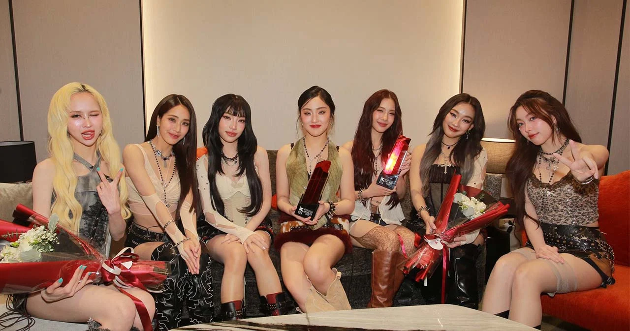 ‘4EVE’ คว้ารางวัล ‘T-POP ยอดเยี่ยม’ และ ‘T-POP ยอดนิยม’ ในงาน ‘คมชัดลึก อวอร์ด ครั้งที่ 21’