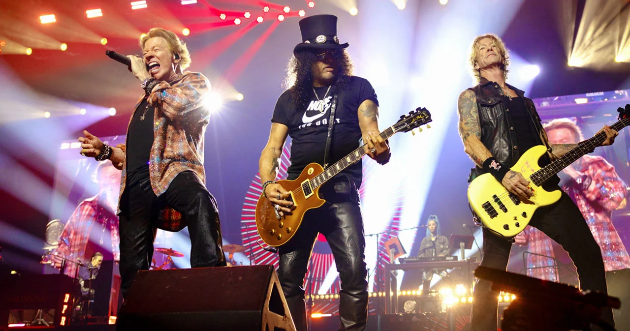 [ประมวลภาพ] Guns N’ Roses 2025 World Tour รวมตัวแน่นธันเดอร์โดม-รับตัวพ่อ