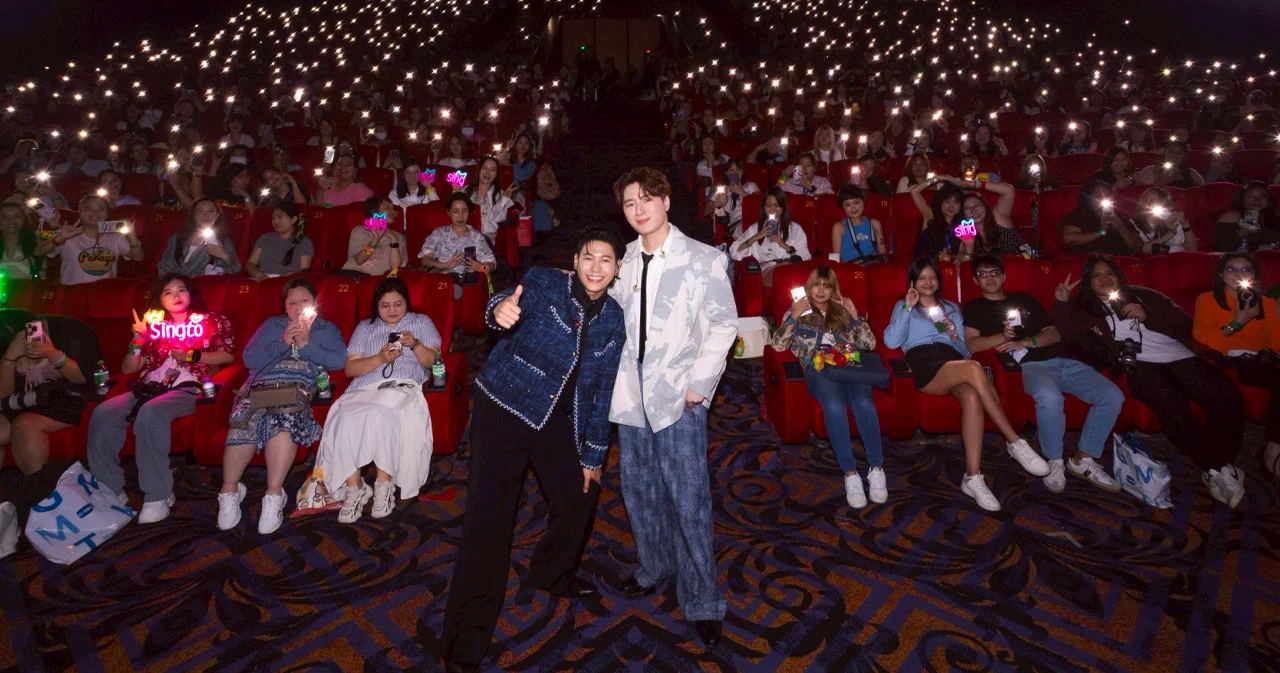 [ประมวลภาพ] คริส-สิงโต ปาโมเมนต์ความฟิน ดูตอนแรกซีรีส์เพราะแฟนเก่าเปลี่ยนแปลงบ่อย The Ex-Morning