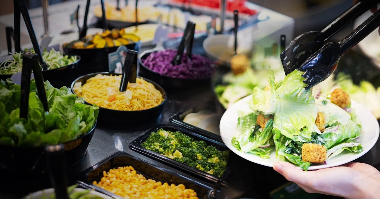Sizzler ดึงจุดแข็ง “สลัดบาร์” เพิ่มเมนูซุปเปอร์ฟู๊ด-ไอศกรีม เปิดโปรจ่าย 749 กินได้ 5 ครั้ง