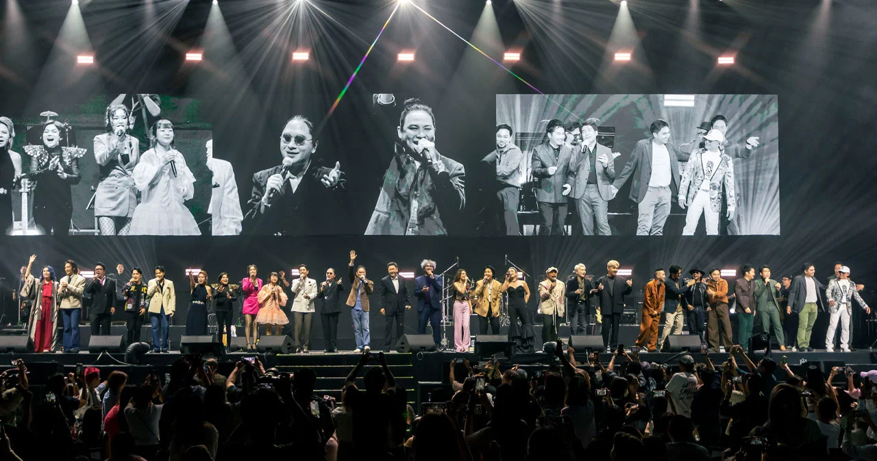 พีธ พีระ แท็กทีม 32+1 ศิลปินระดับตำนาน เปิดไทม์แมชชีนระเบิดเวที Hall of Friends Concert