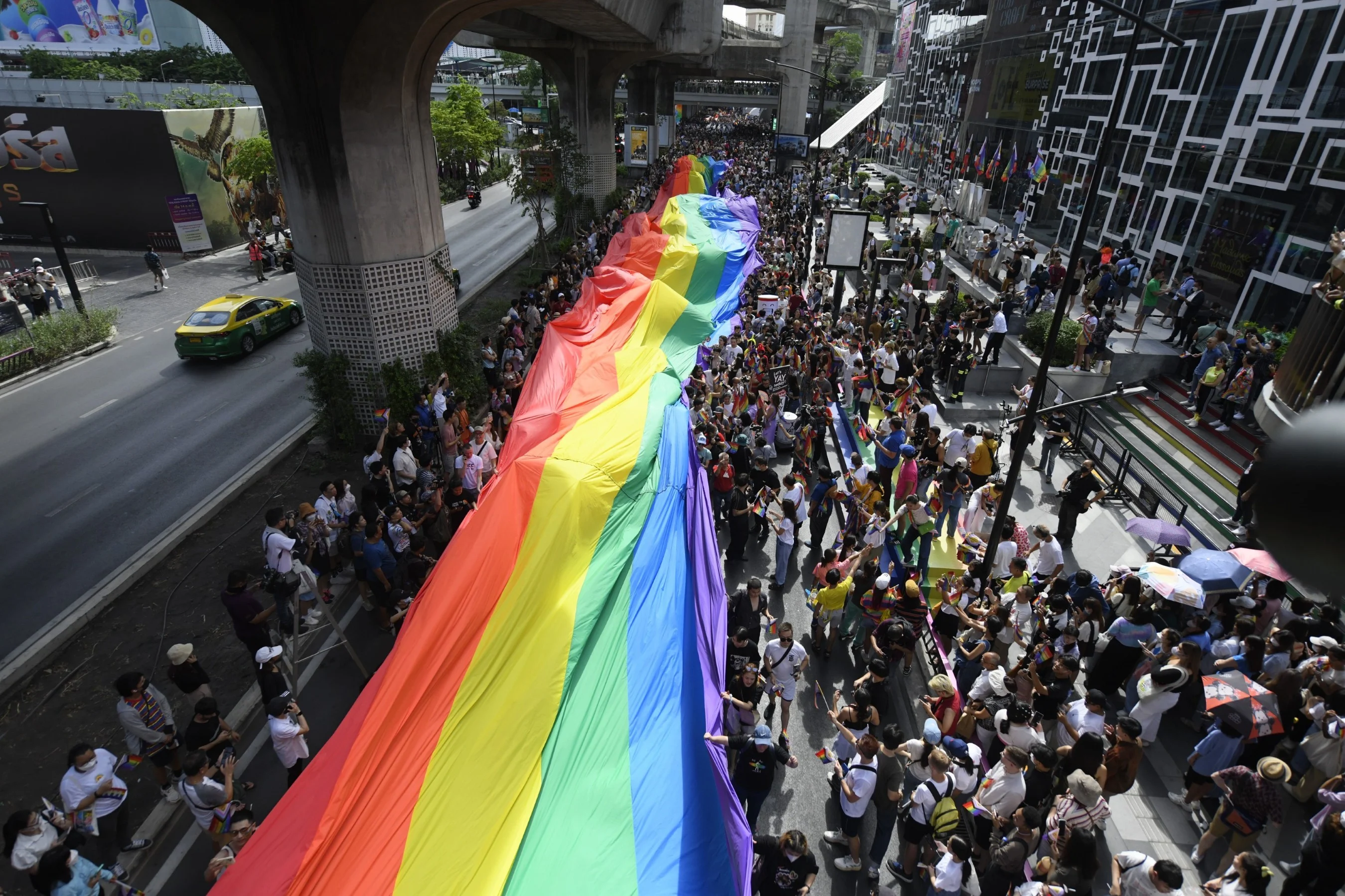 ประเทศไทยสร้างประวัติศาสตร์ ผ่านเข้ารอบแรกเสนอตัวเจ้าภาพ WorldPride 2030