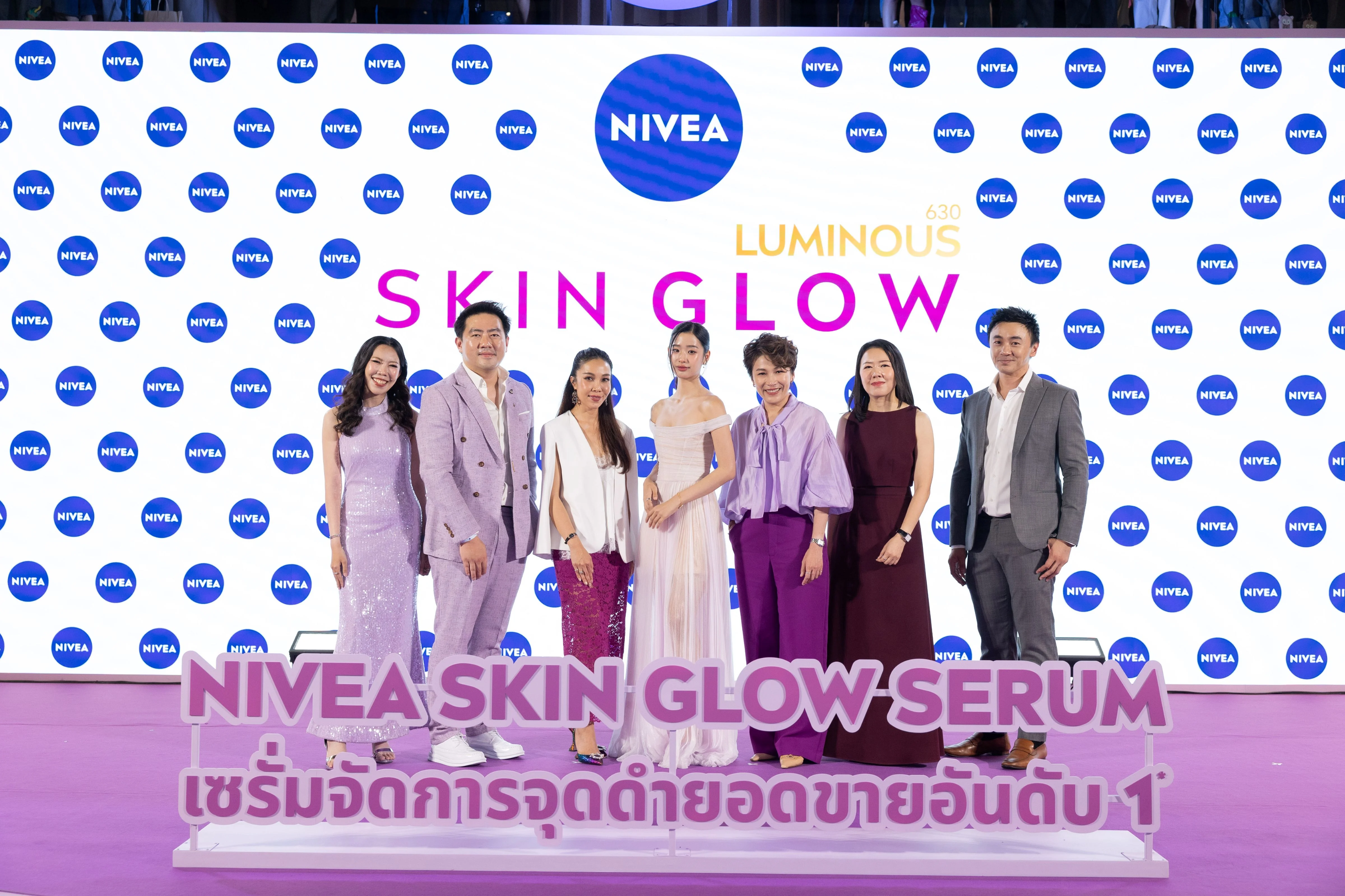 NIVEA ตอกย้ำผู้นำสกินแคร์ ฉลอง LUMINOUS SKIN GLOW ครองยอดขายอันดับ 1 จัดงาน “LET’S GLOW ALL OUT”